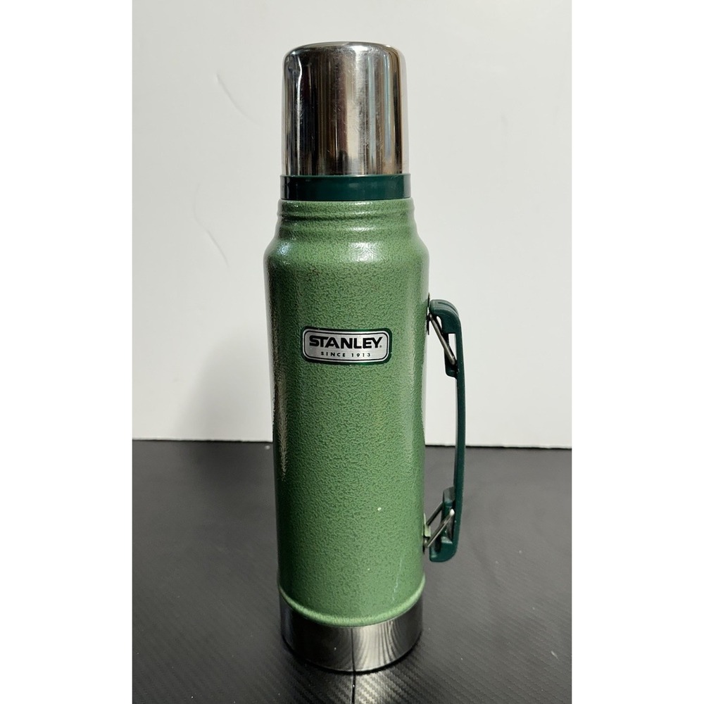 Vintage Stanley 1.0 Liter/1.1qt Vacuum Bottle Hammertone Green Thermos